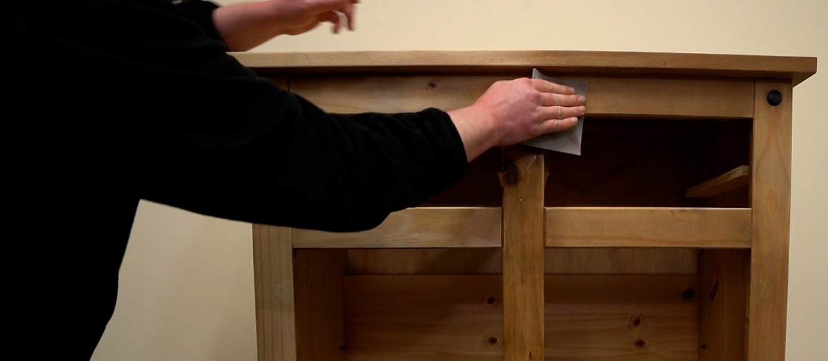 How to use Danish Oil to restore pine