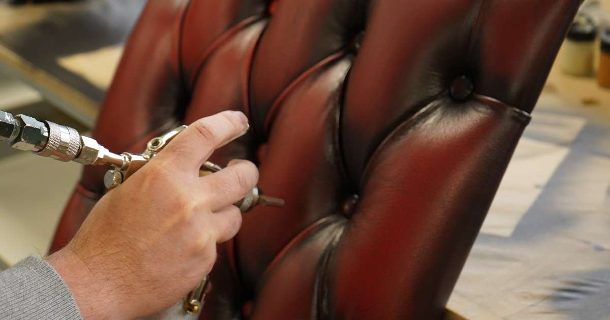 How to use spray paint on leather